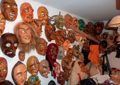 Holz Kreativ Ernst Bendel - Masken